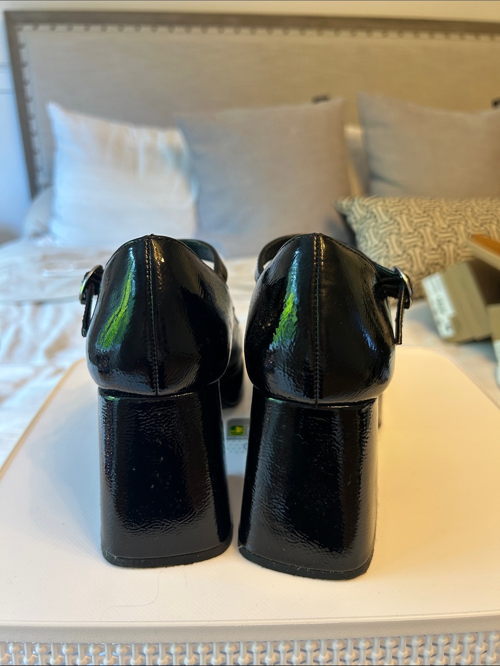 Steve Madden Black Patent Mary Jane Pumps - Picture 3 of 4